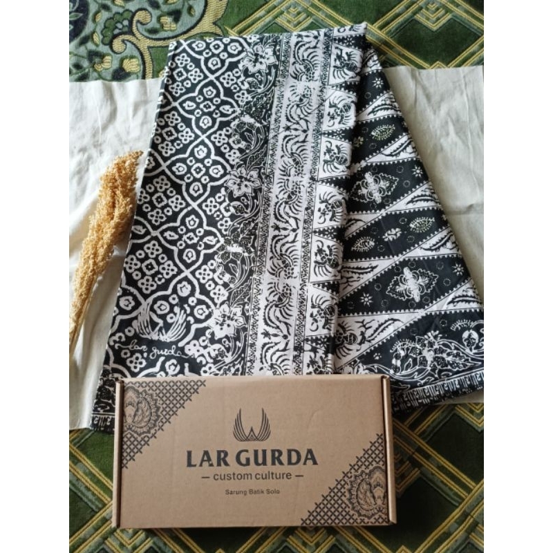 Sarung batik Lar Gurda Kelengan Series Original Lar Gurda