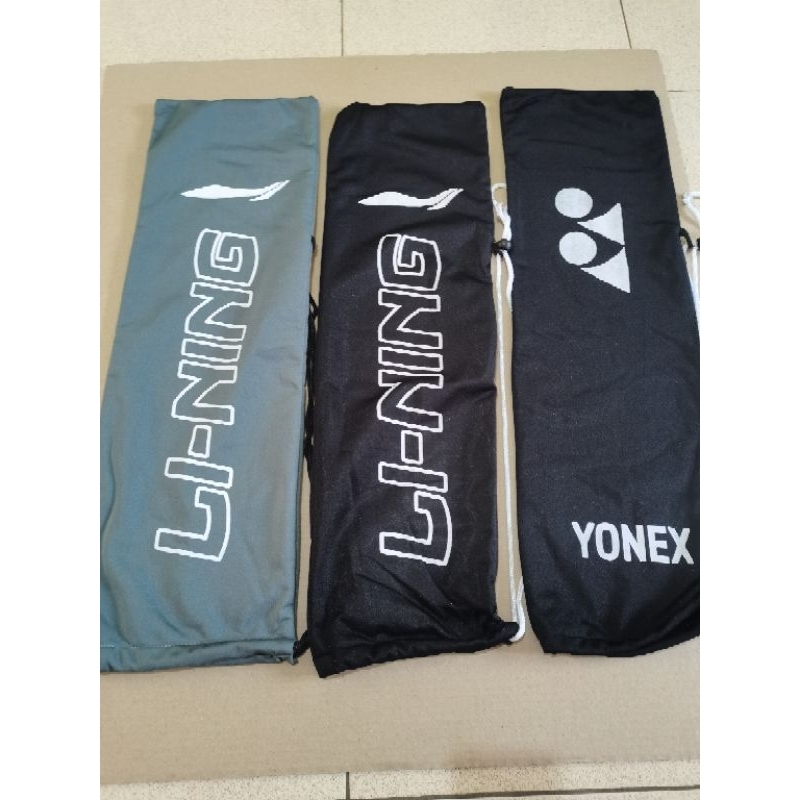 Tas Kain Raket Badminton