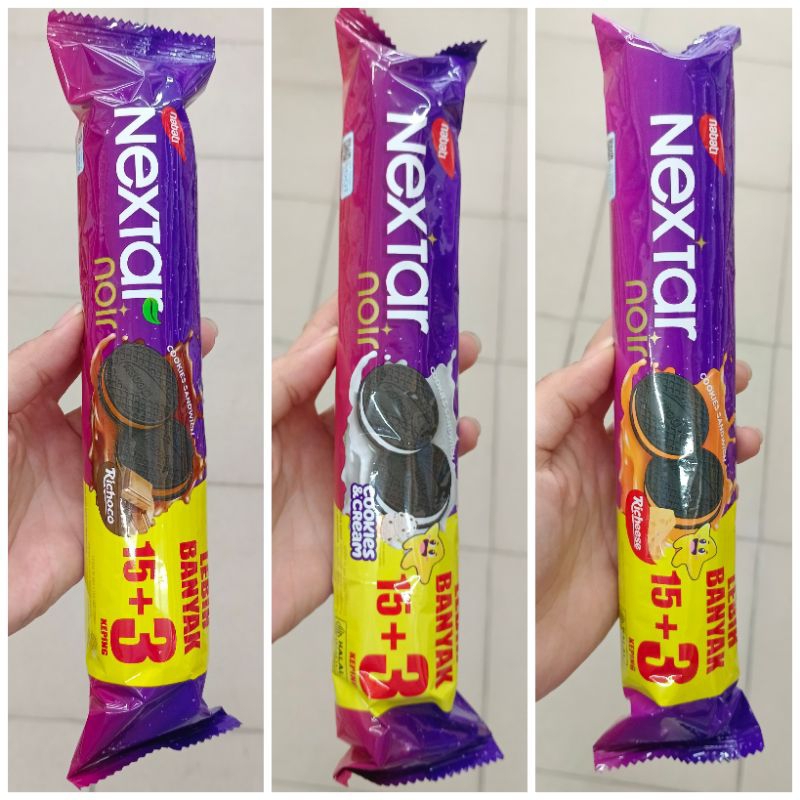 

NEXTAR noir 144gr cookies sandwich biskuit coklat rasa cookies and cream / richoco / richeese