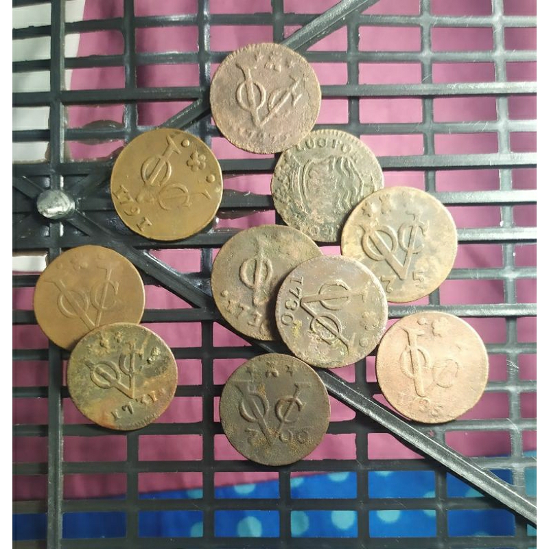 koin kuno VOC tahun campur