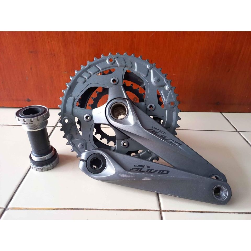 Crank HT2 Shimano Alivio M4060 3 speed 48-36-26T