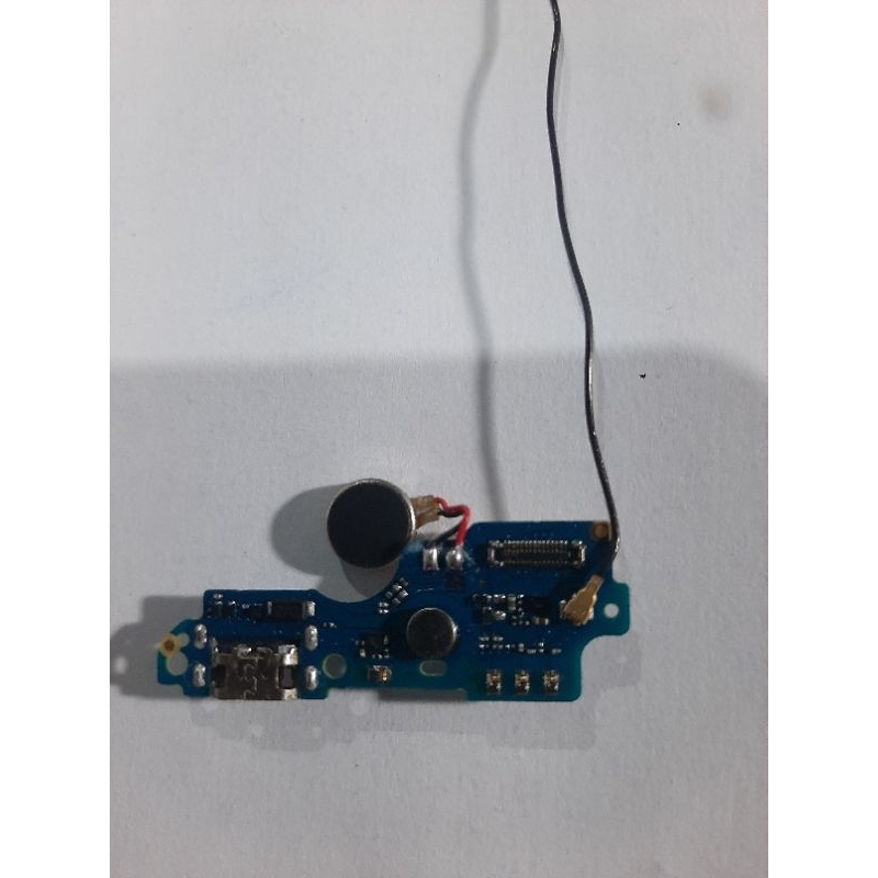 papan carger , konektor cas , board bawah itel A26 original