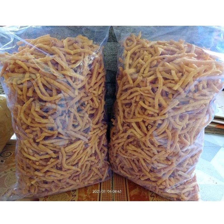 

500gram stik bawang renyak enak gurih / stik bawang enak murah/ stick bawang