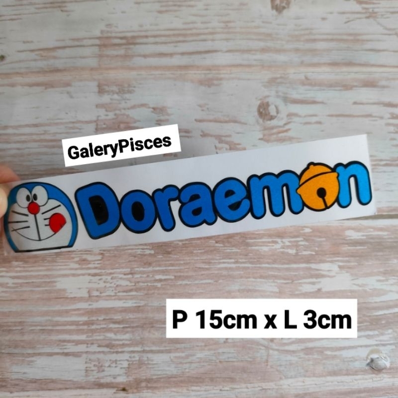 stiker cutting Doraemon stiker motor