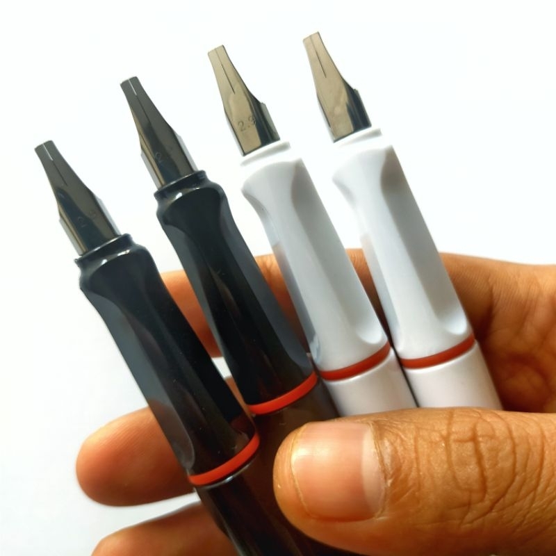 

(UJUNG DATAR) Pena Kaligrafi untuk Nulis Nama atau Sertifikat