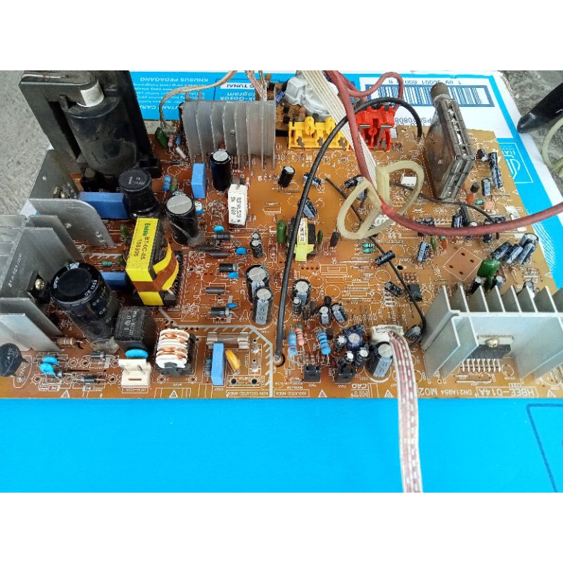 MESIN TV POLYTRON Slim 21 inc non ew