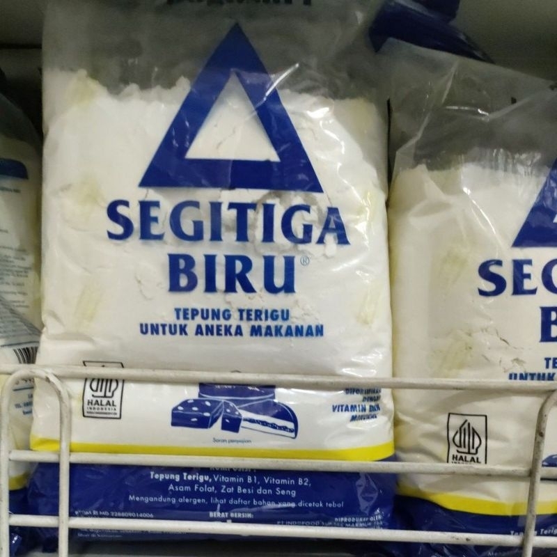 

TEPUNG SEGITIGA BIRU 1 KG