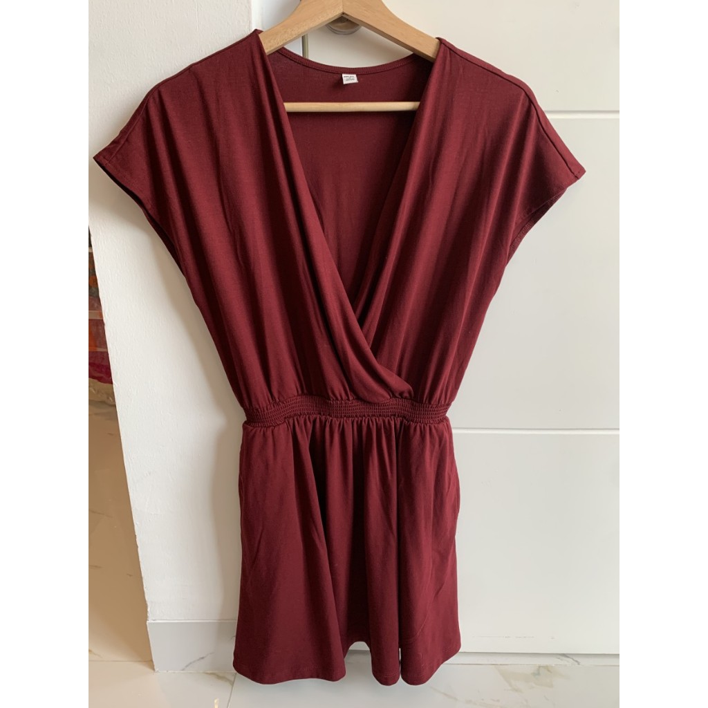 Uniqlo red wrap dress // S