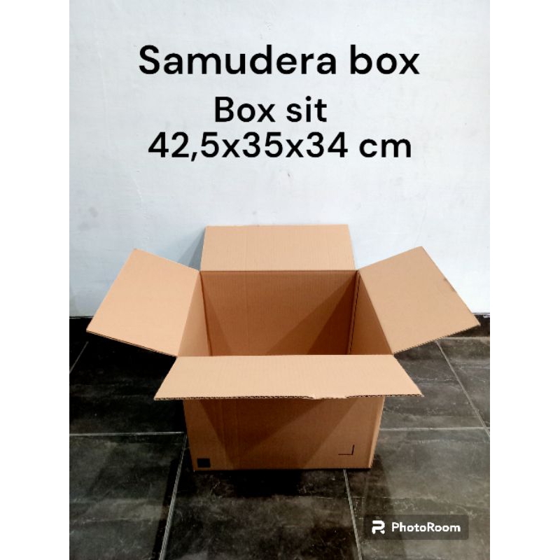 

kardus besar UK.42,5x35x34 cm... untuk pindahan dll code x16