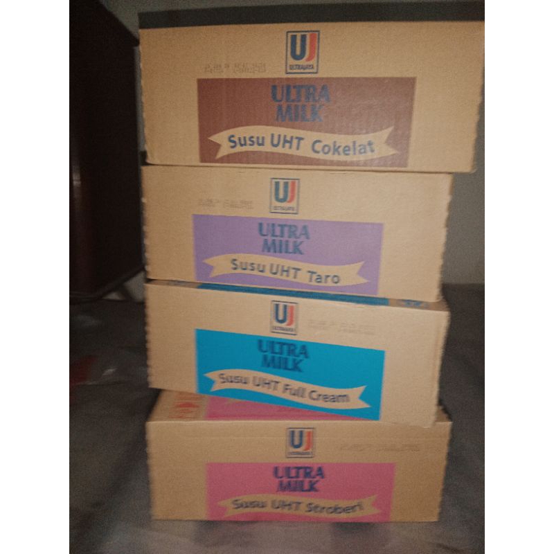 

ed novembr 25 susu ultramilk 200ml isi 24 kotak