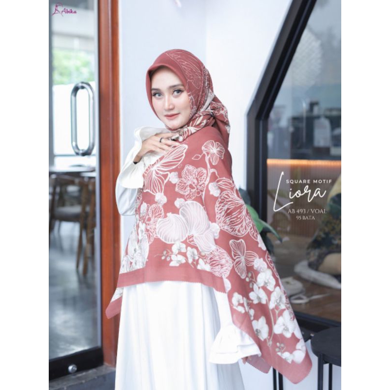Hijab segi 4 motif bunga (By Abika)