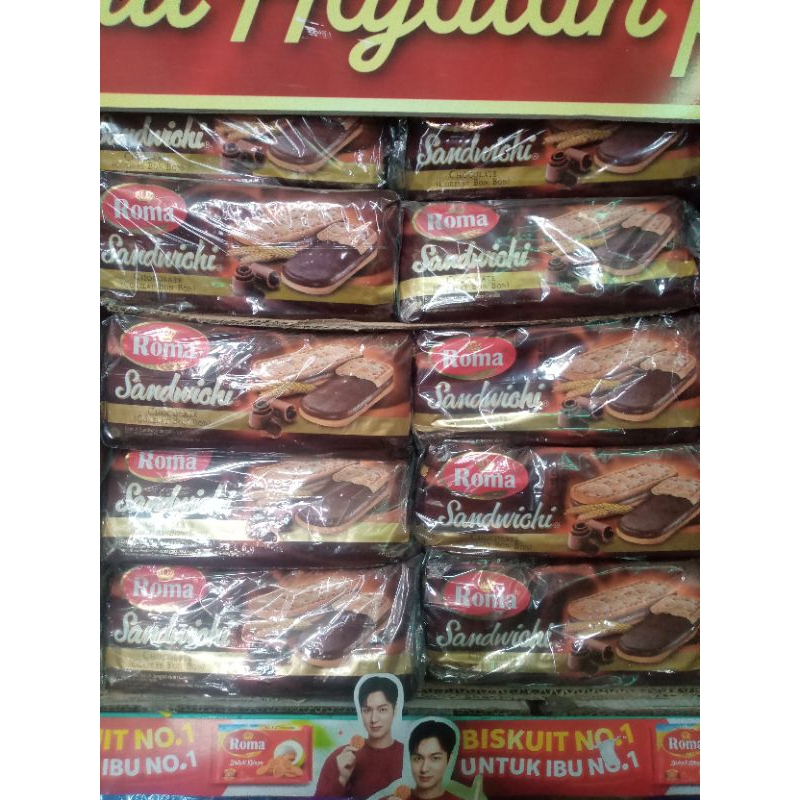 

Roma Sandwichi 157g coklat / peanut kartonan isi 42pcs