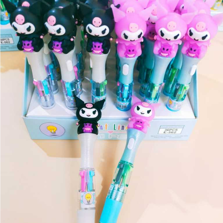 

Pulpen 4 warna Ballpoint lampu Led Kepala Karakter Sanrio - Twins star - Dino