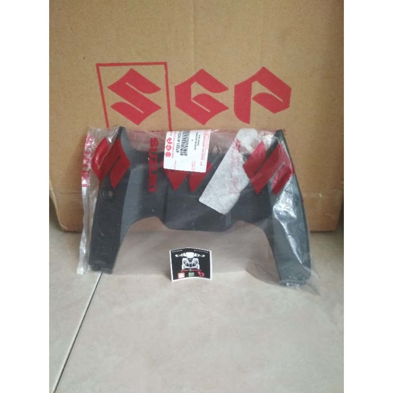 Tutup Body Lampu Belakang Bagian Bawah Skydrive Ori Sgp