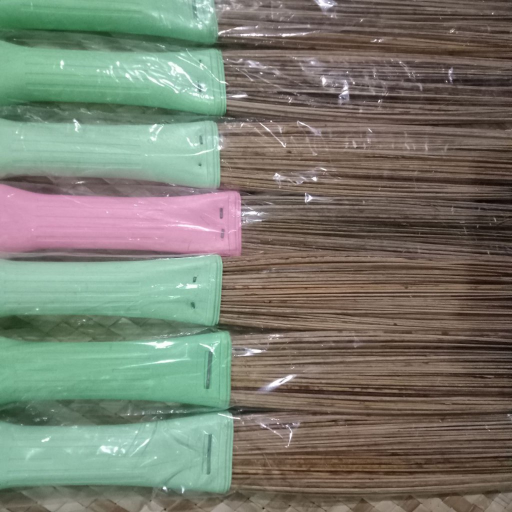 Sapu Lidi Kasur Sapu Kasur Sapu Pembersih Sapu Pembersih Kasur Sapu Lidi
