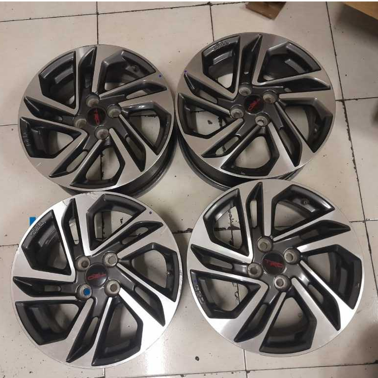Velg Mobil Yaris TRD R16 Velg Bekas Copotan Mobil Yaris TRD Ring 16