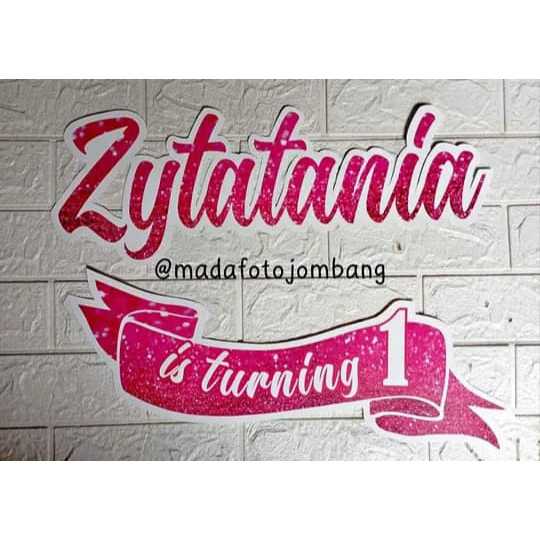 Tulisan Nama Dekorasi Backdrop Lamaran Wedding Tasyakuran Aqiqah Tedak Siten