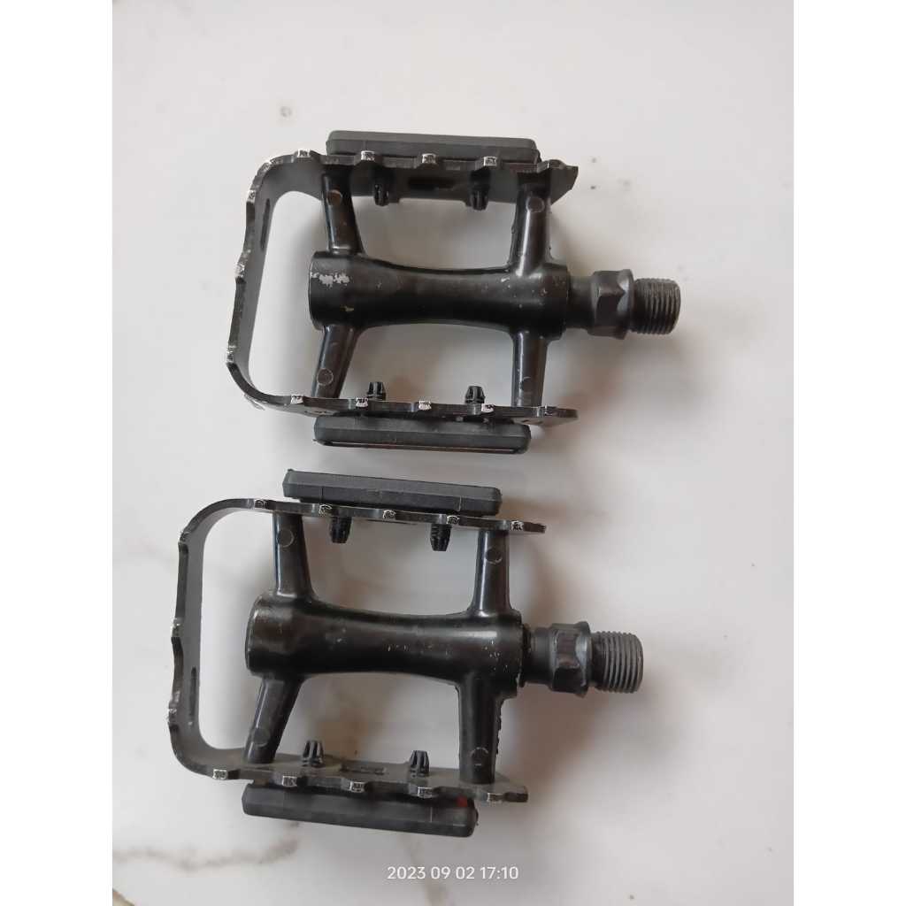 Pedal Bekas Roadbike Camp/sepeda lipat mtb