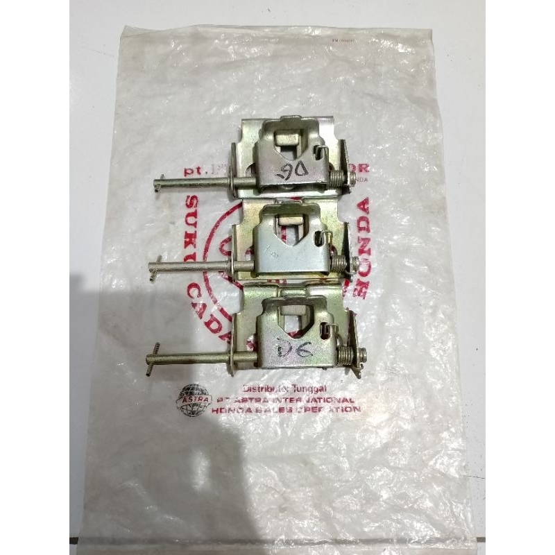 kunci kancingan kuncian pengunci lawan kunci jok jog sadel honda astrea prima star grand impressa le