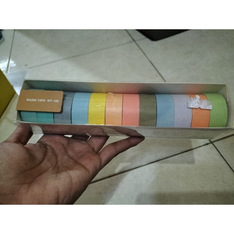 

Washi tape 12 warna