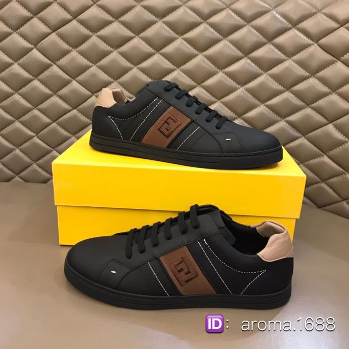 Sepatu olahraga seni pria Fendi