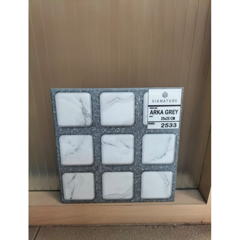 keramik mulia signature arka 25*25