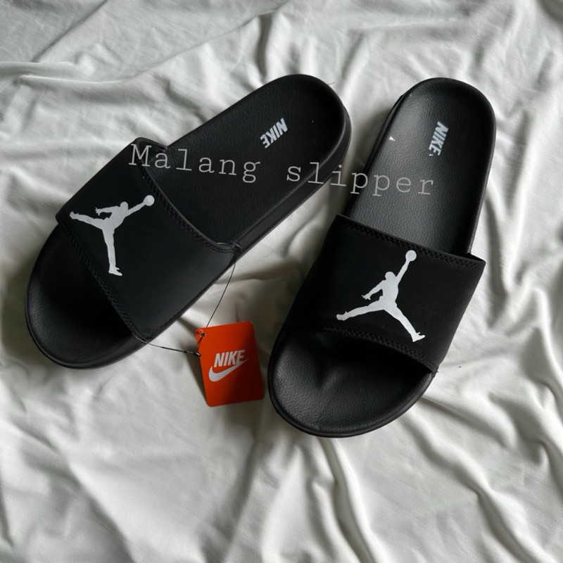 Sandal slop pria Jordan Sendal slide pria jordan sendal slip on jordan sendal pria casual sandal pri