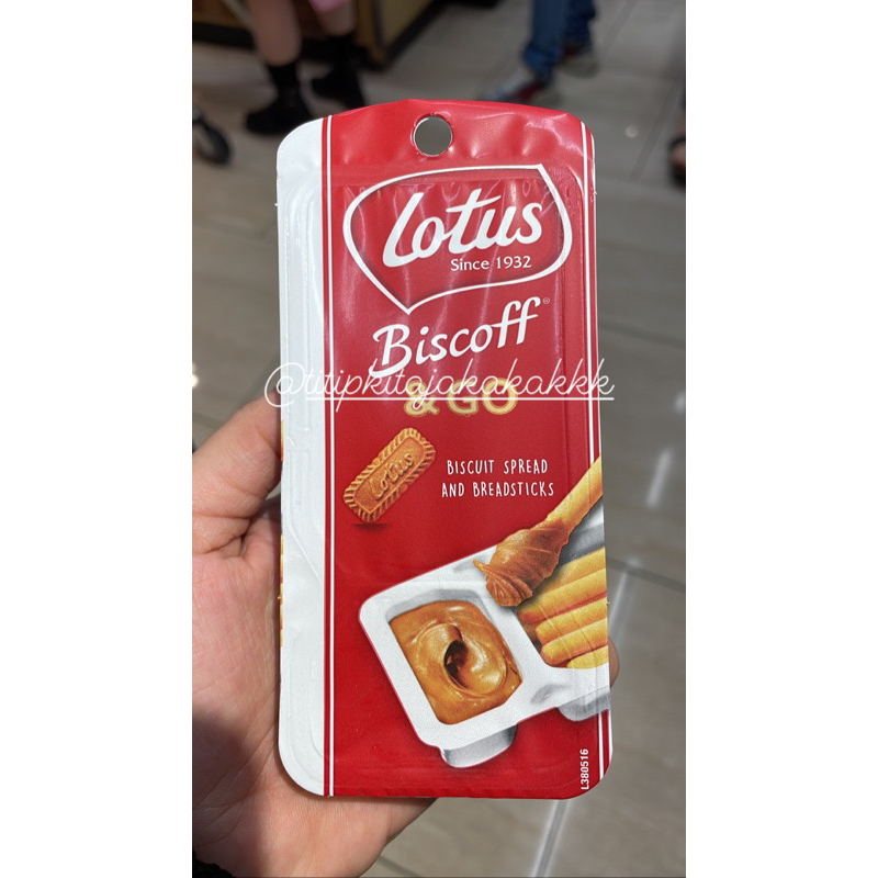 

LOTUS Biscoff and Go Biscuit Spread and Breadsticks