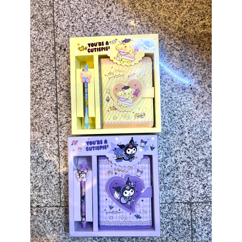 

SANRIO GIFTBOX PREMIUM NOTEBOOK KUROMI POMPOMPURIN