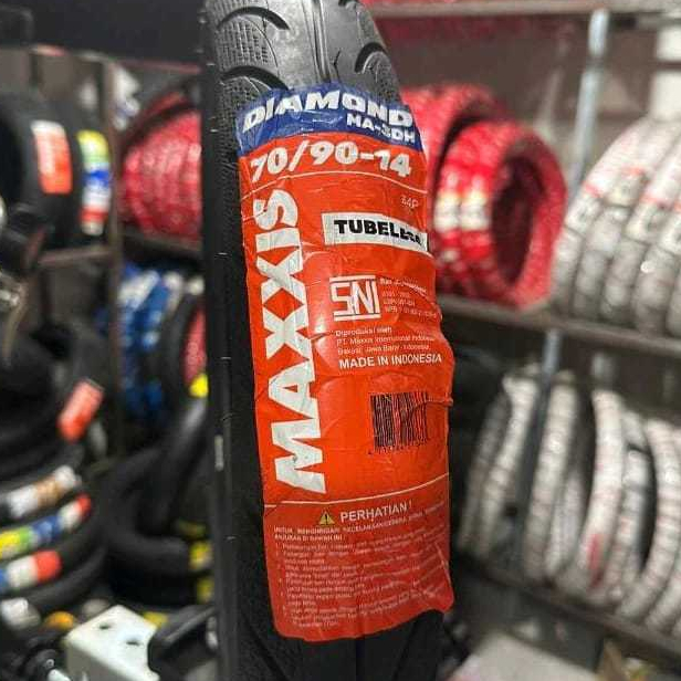 Ban Maxxis DIAMOND 70/90-14 TUBELESS