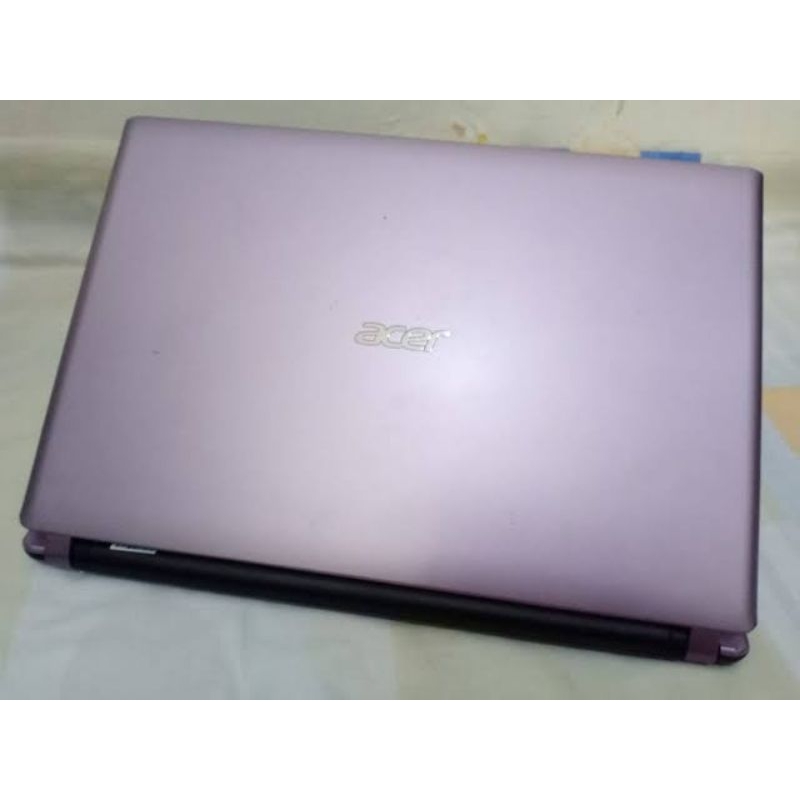 Laptop Acer Intel Core i5 Aspire V5-471 RAM 8 GB 512 GB SSD NVidia GeForce GT710M 14 inch