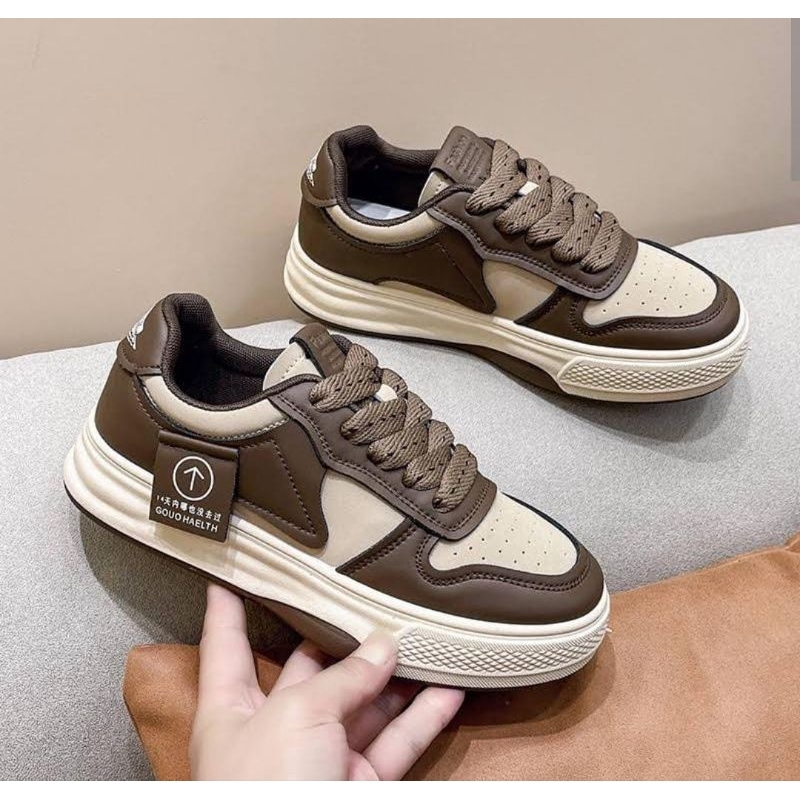 Sneakers Wanita Korean Style