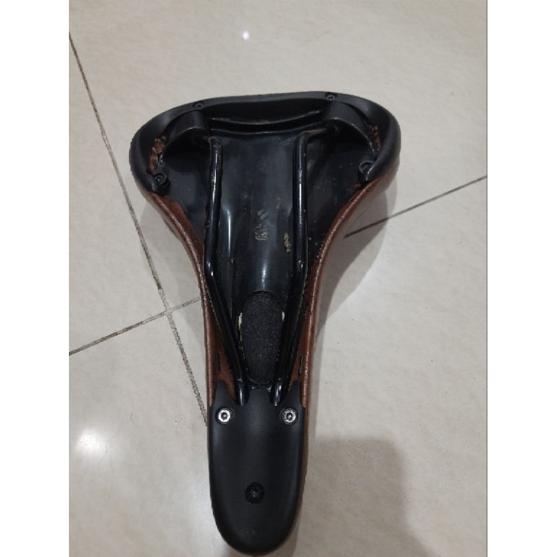 Sadel Sepeda Seli Gunung MTB RB Saddle Bike Road Coklat Kopi