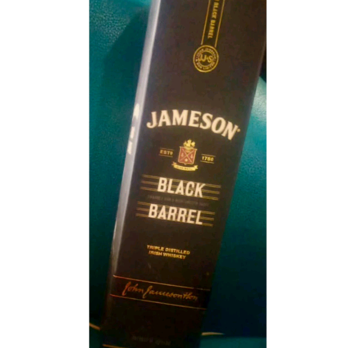 

BAARREL HITAM JAMESONNN