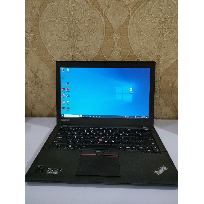 Lenovo Thinkpad x250 procesor i5-G5 RAM 8/128ssd