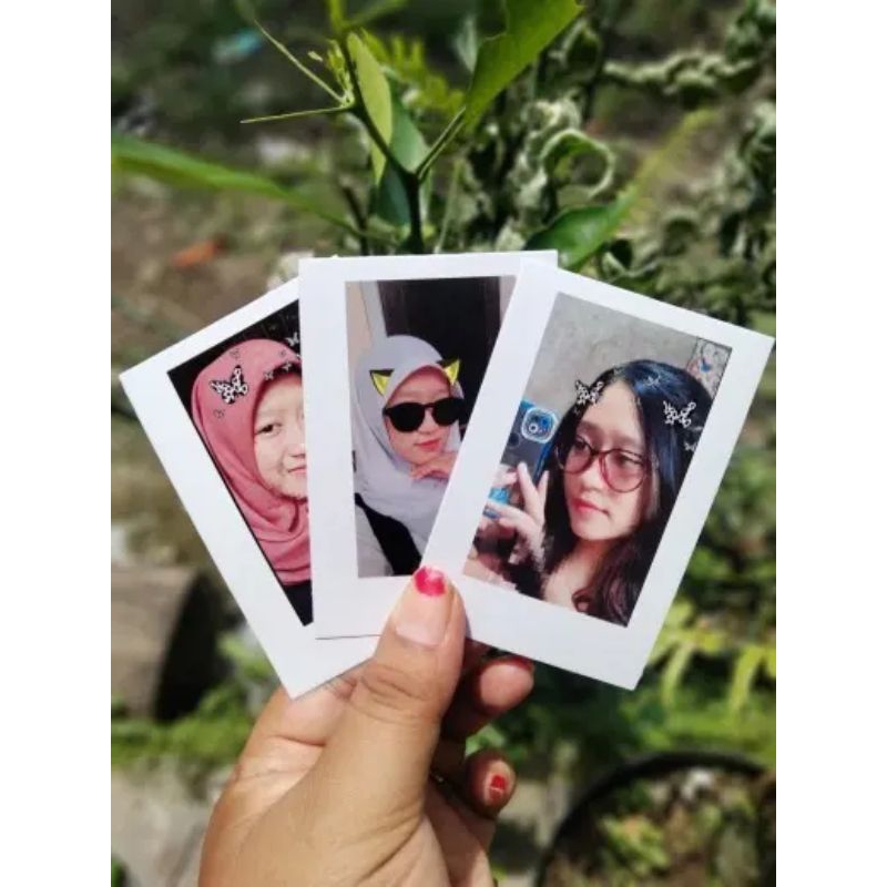 CETAK FOTO POLAROID PAKET 200 FOTO BISA COD