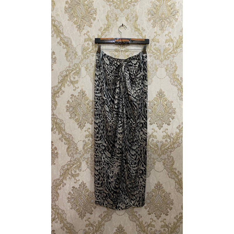 BALIJAVA By Denny Wirawan Knotted Skirt