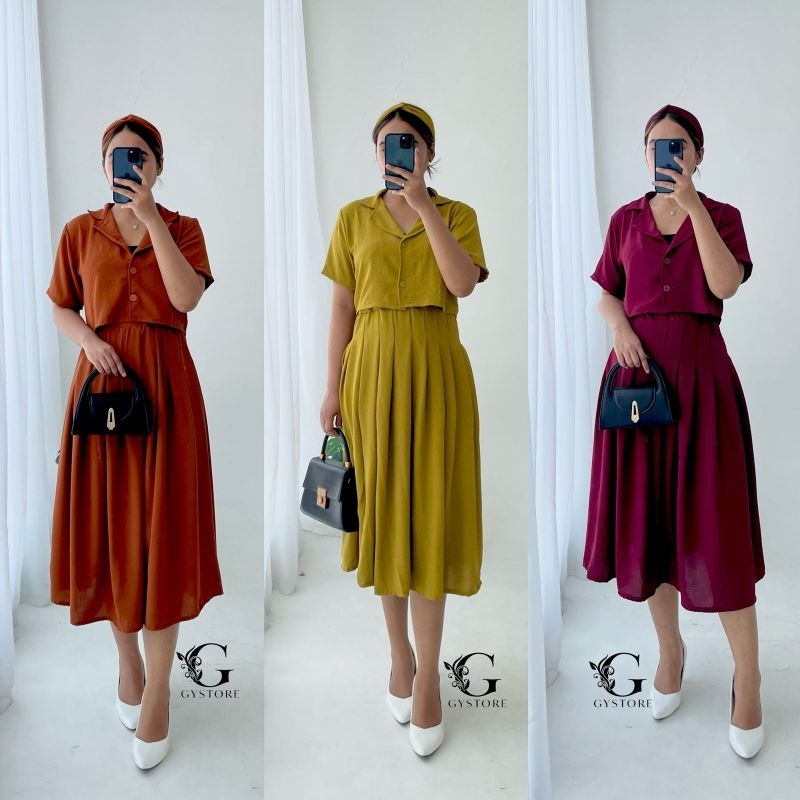 Kimmy Set Kemeja Crop dan Rok