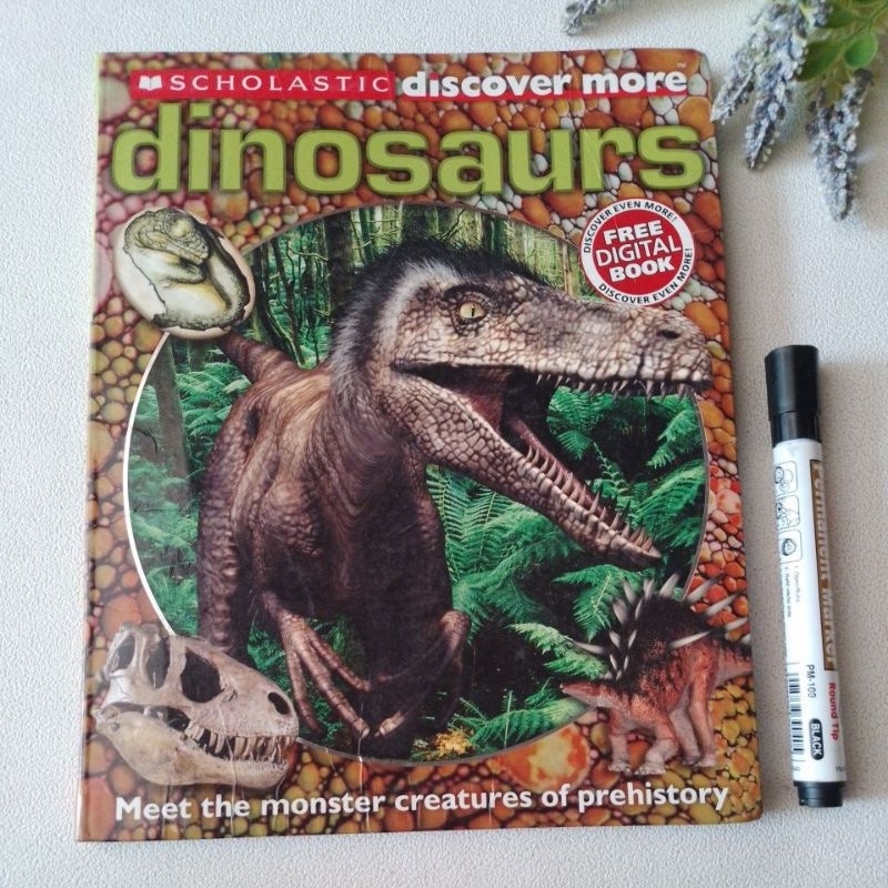 Buku ensiklopedia Dinosaurus preloved scholastic discover more