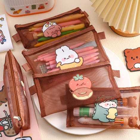 

OKESTORE_PKU / COD / Tempat Pensil Zipper Coklat Motif / Jaring Transparant / Cute / Rabbit / Strawberry / Bear / Dinosaurus / Makeup Model / Brown / Pena / PEKANBARU