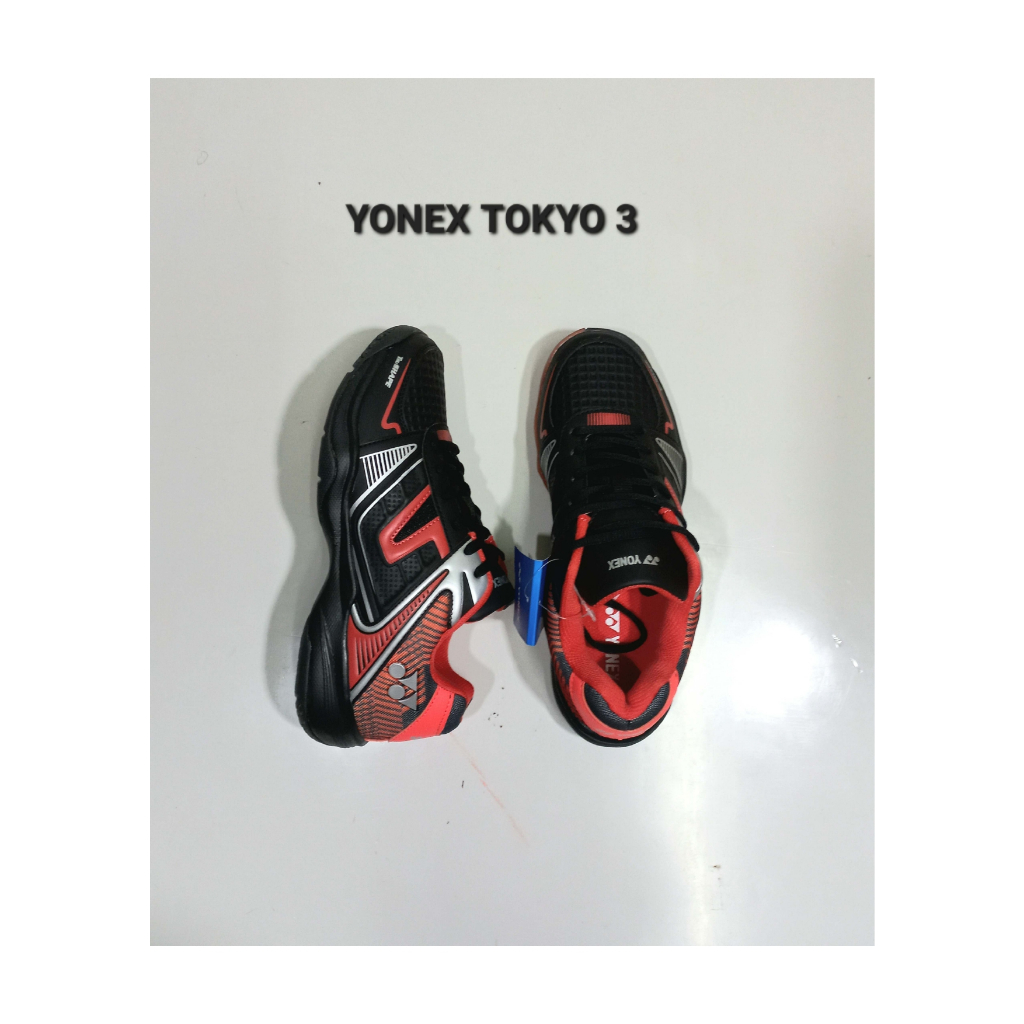 SEPATU YONEX TOKYO 3