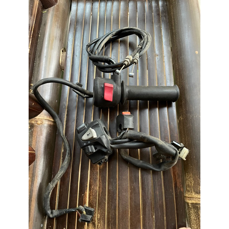 holder saklar kanan kiri crf 150 copotan original