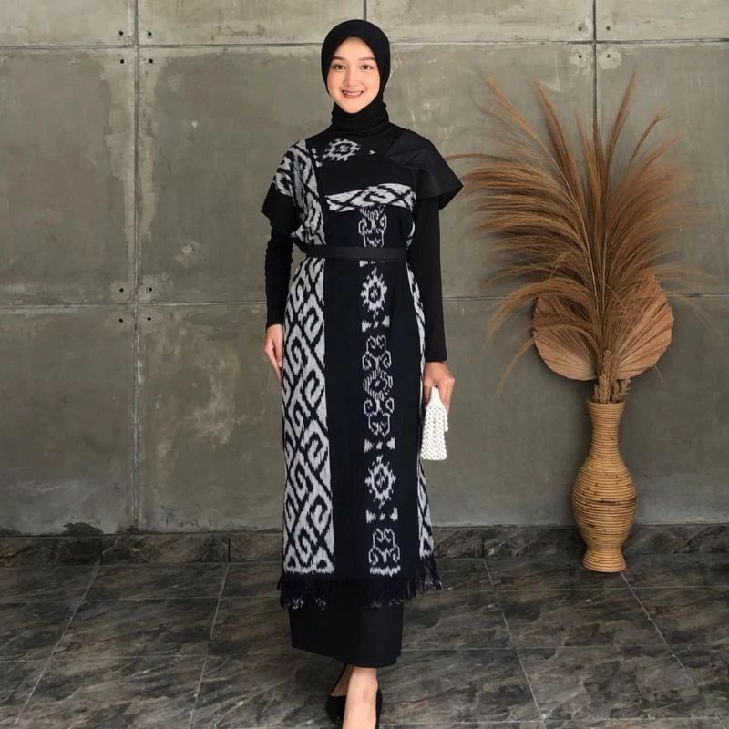 DRESS AURORA PENDEK ETNIK MODERN - DRESS PENDEK TENUN KOMBINASI TOYOBO - DRESS TENUN STYLISH TOYOBO 