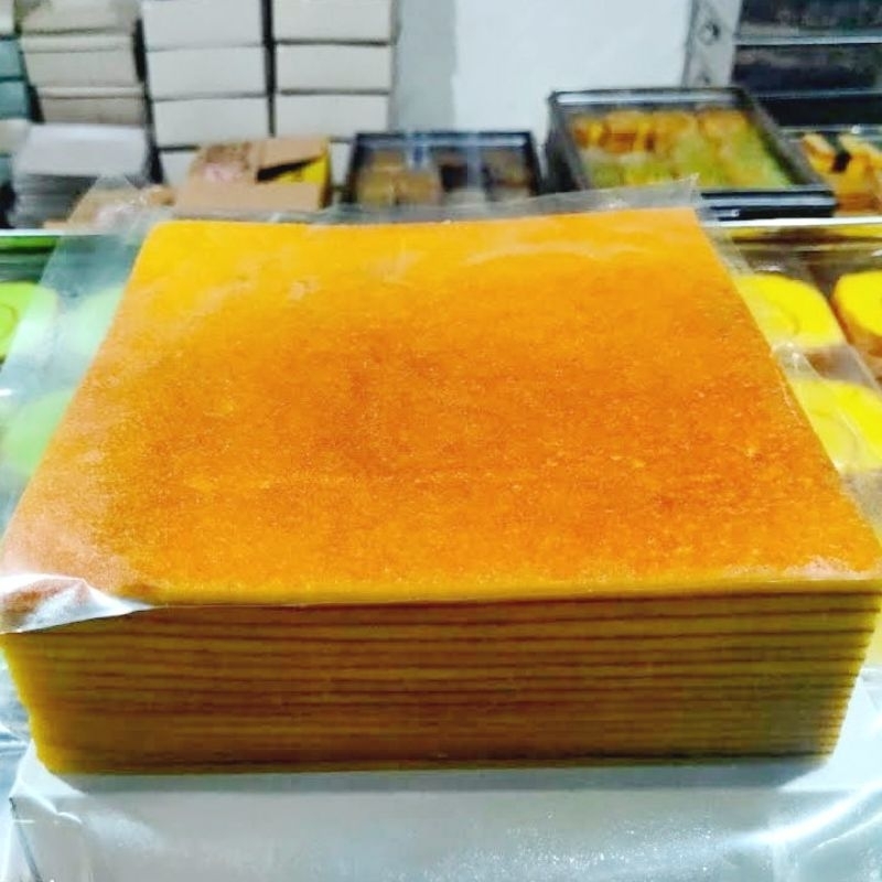 

Lapis legit original / polos super wijsman 20x20 ( Halal )
