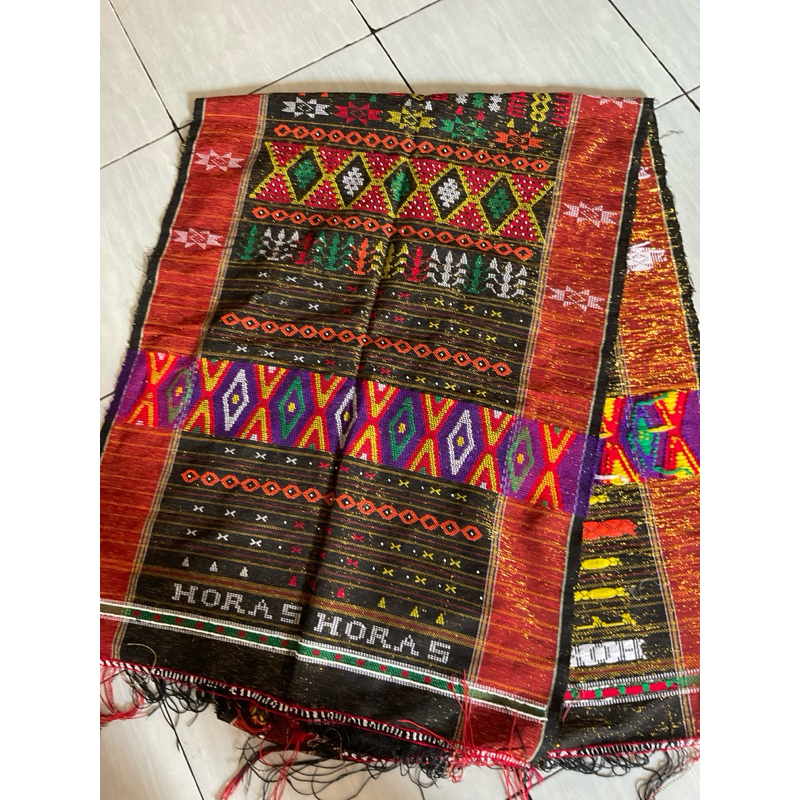 Ulos Sadum Hitam 80x200 cm