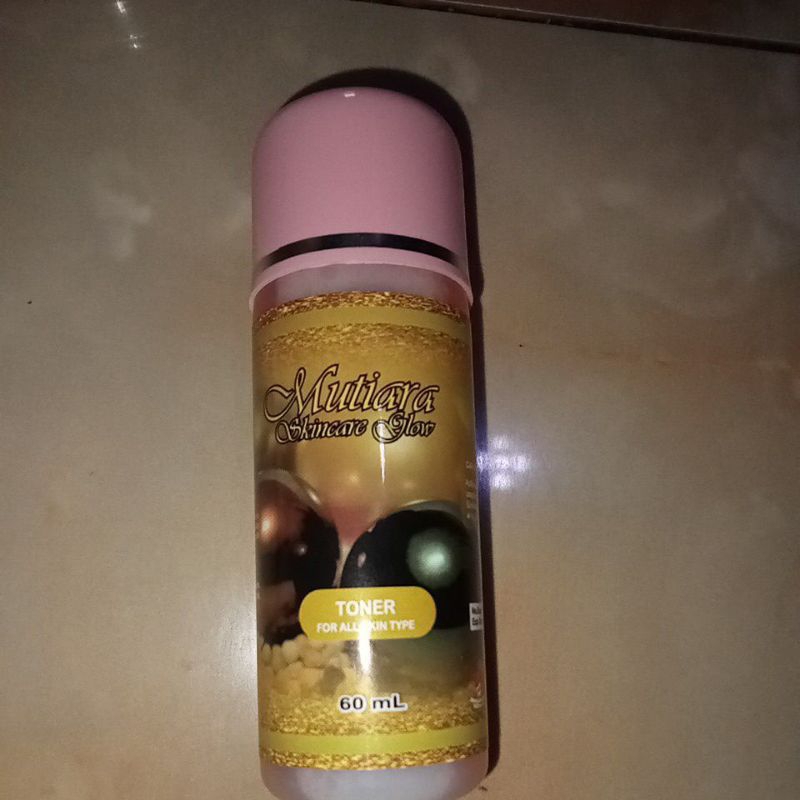mutiara skincare glow( toner)