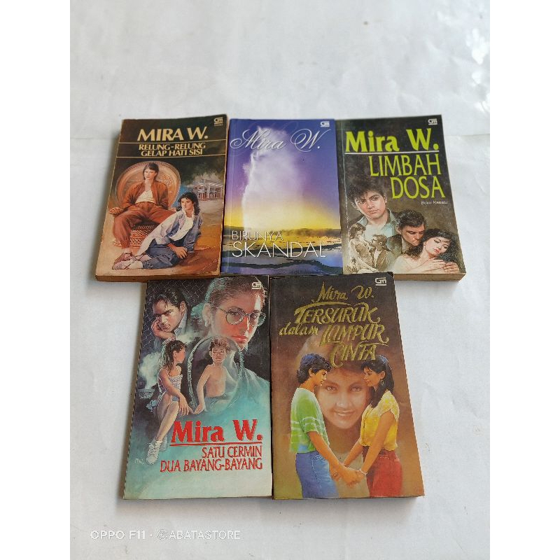 NOVEL NOVEL KARYA MIRA W