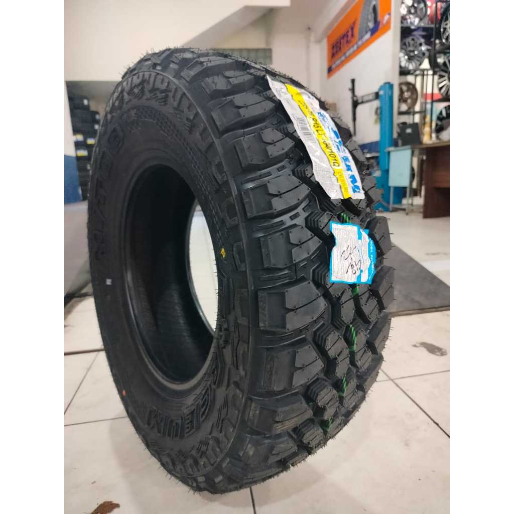 BAN MERK FORCEUM M/T 08 PLUS 235 75 R15