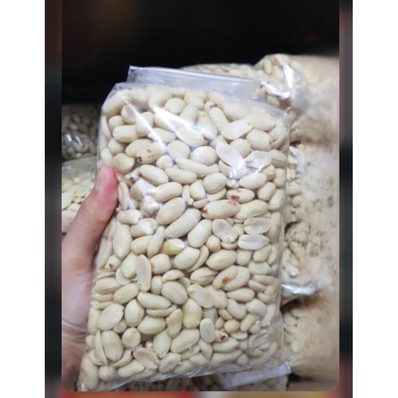 kacang tanah kupas Besar/ kacang plecet
