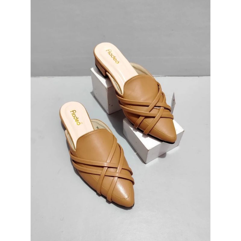 Sandal Wanita Hak 3cm Yongki Komaladi bustong PAGAR